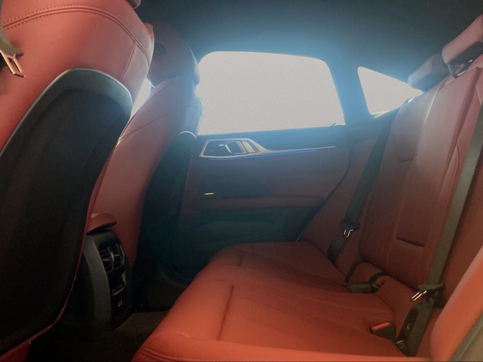 BMW i4 - Bild 6