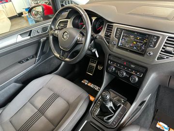 Volkswagen Golf  VII Allstar *LED*Navi*Kamera*AHK Schwenkb*