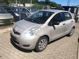 Toyota Yaris Cool WENIG GELAUFEN 5-TÜRIG - Toyota Yaris: Gold