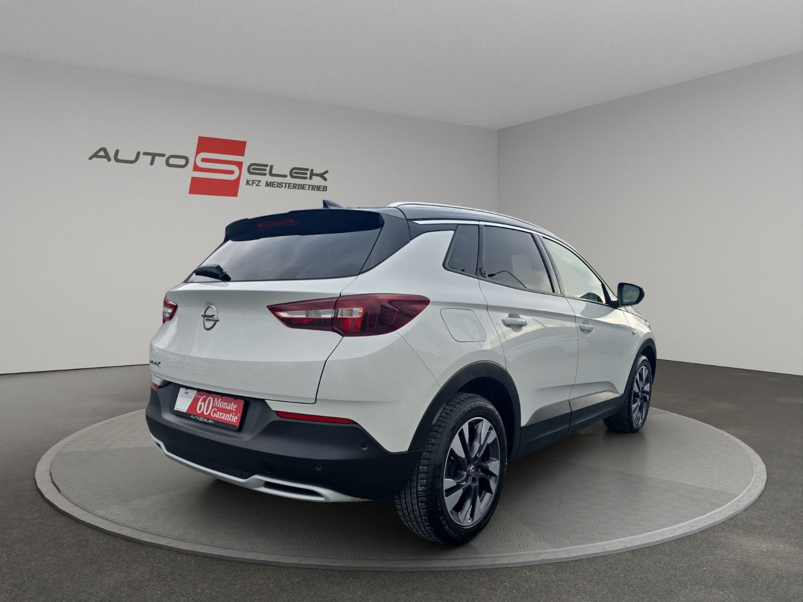 Fahrzeugabbildung Opel Grandland (X)Ultimate LEDER NAVI DAB  AHK 360