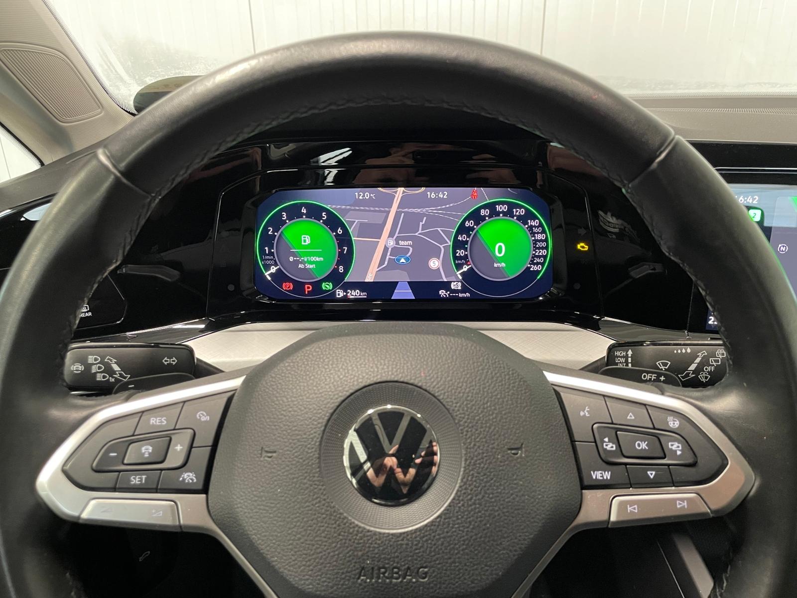 Volkswagen Golf VIII Variant Life 1.0 eTSI DSG RFK NAVI TRA, миниатюра 14