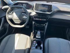 PEUGEOT 2008 Allure KLIMA,NAVI,PDC,360CAM,SHZ,TEMPOMAT