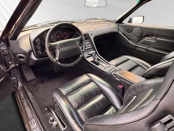 1991 Porsche 928 照片 7