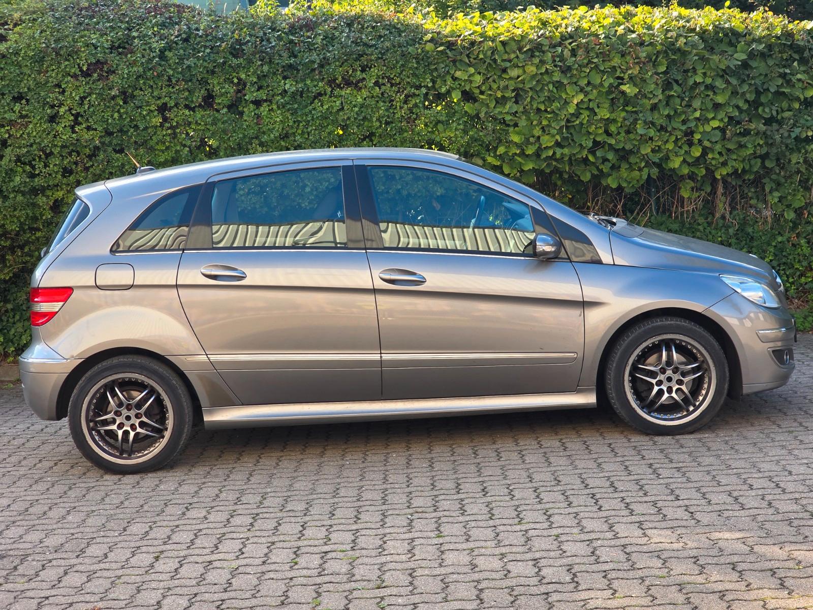 Mercedes-Benz B170 2006 — photo 7