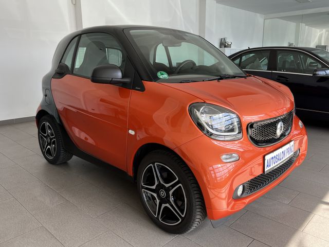 Smart fortwo AUTOM NAVI KLIMA SHZ PANO LM ALLWETTER