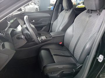 Peugeot 408 - 12