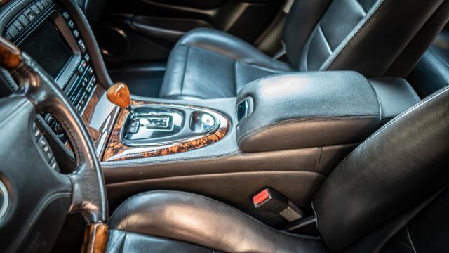 Fahrzeugabbildung Jaguar XJ8 3.5 Liter Sovereign im Bestzustand