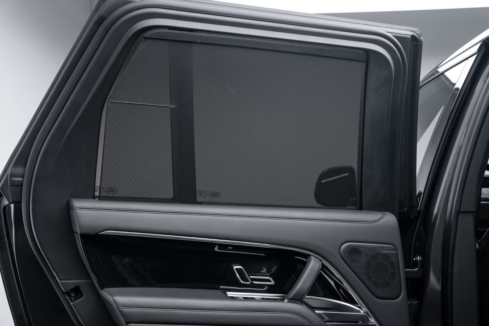 Fahrzeugabbildung Land Rover Range Rover HSE SHADOW/PANO/STANDHZG.
