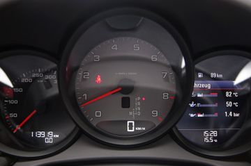 Porsche 991 Targa 4S*Sportabgas,14-W.,Sitzlüftung,BOSE*