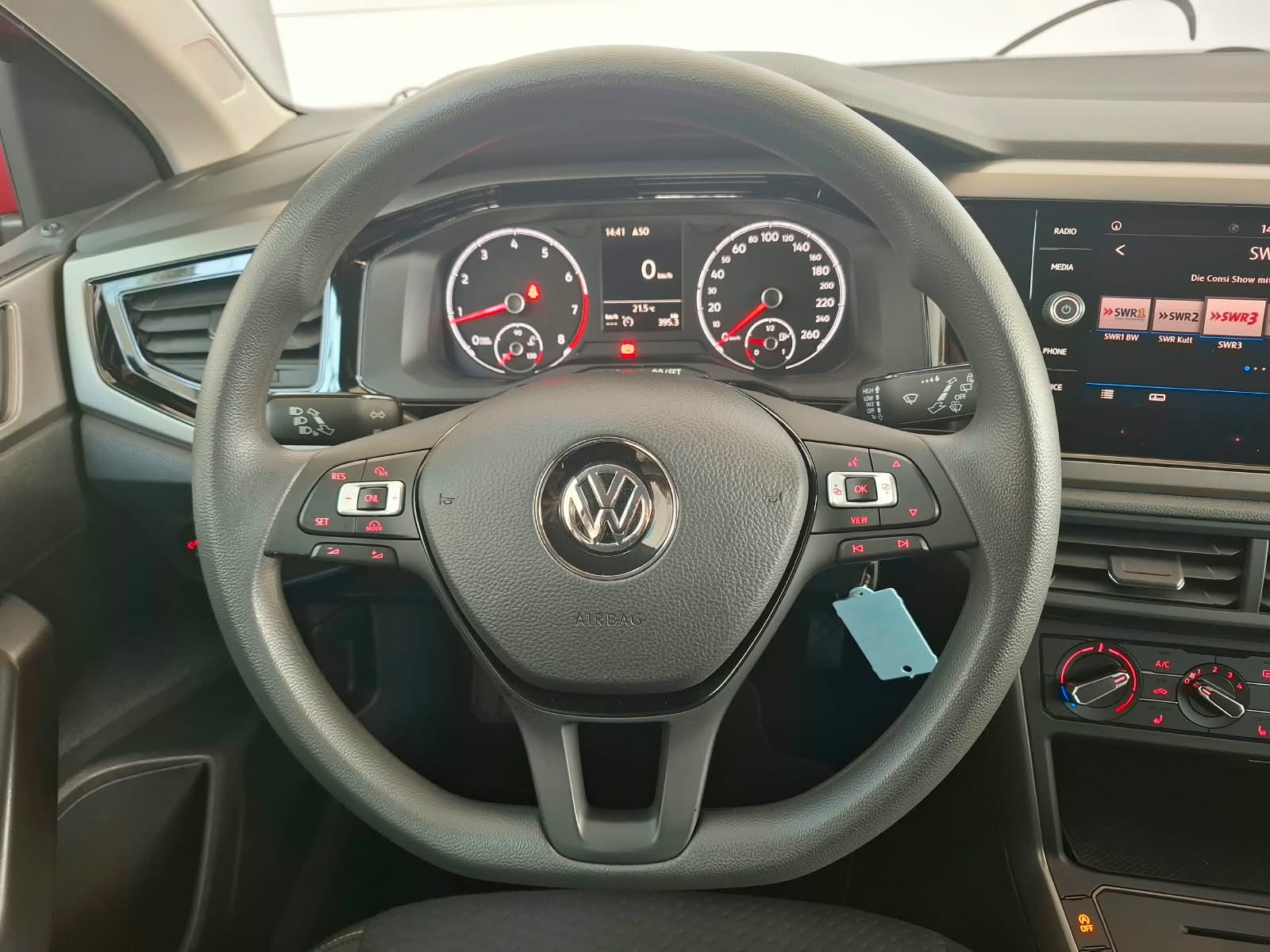 Fahrzeugabbildung Volkswagen Polo Comf. 1,0l +Licht&Sicht+Tempomat+Navigation