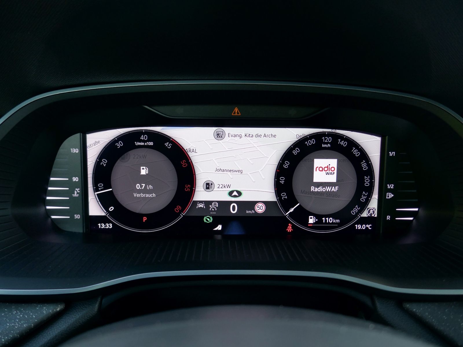 Fahrzeugabbildung SKODA Octavia Combi Tour 2.0 TDI | LED RFK ACC Navi