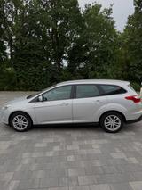 Ford Focus Turnier 1.6 TDCi | 2. Hand | Scheckheft |  - Ford Focus mit Diesel-Antrieb: Kombi, 1.6