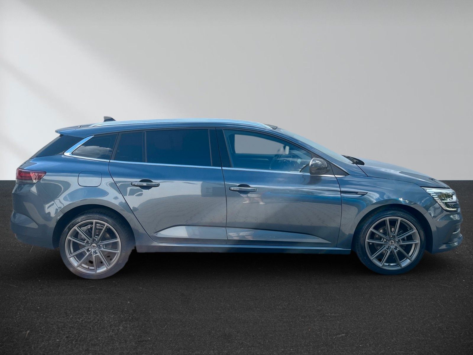 Renault Megane IV Grandtour Equilibre – Bild 3