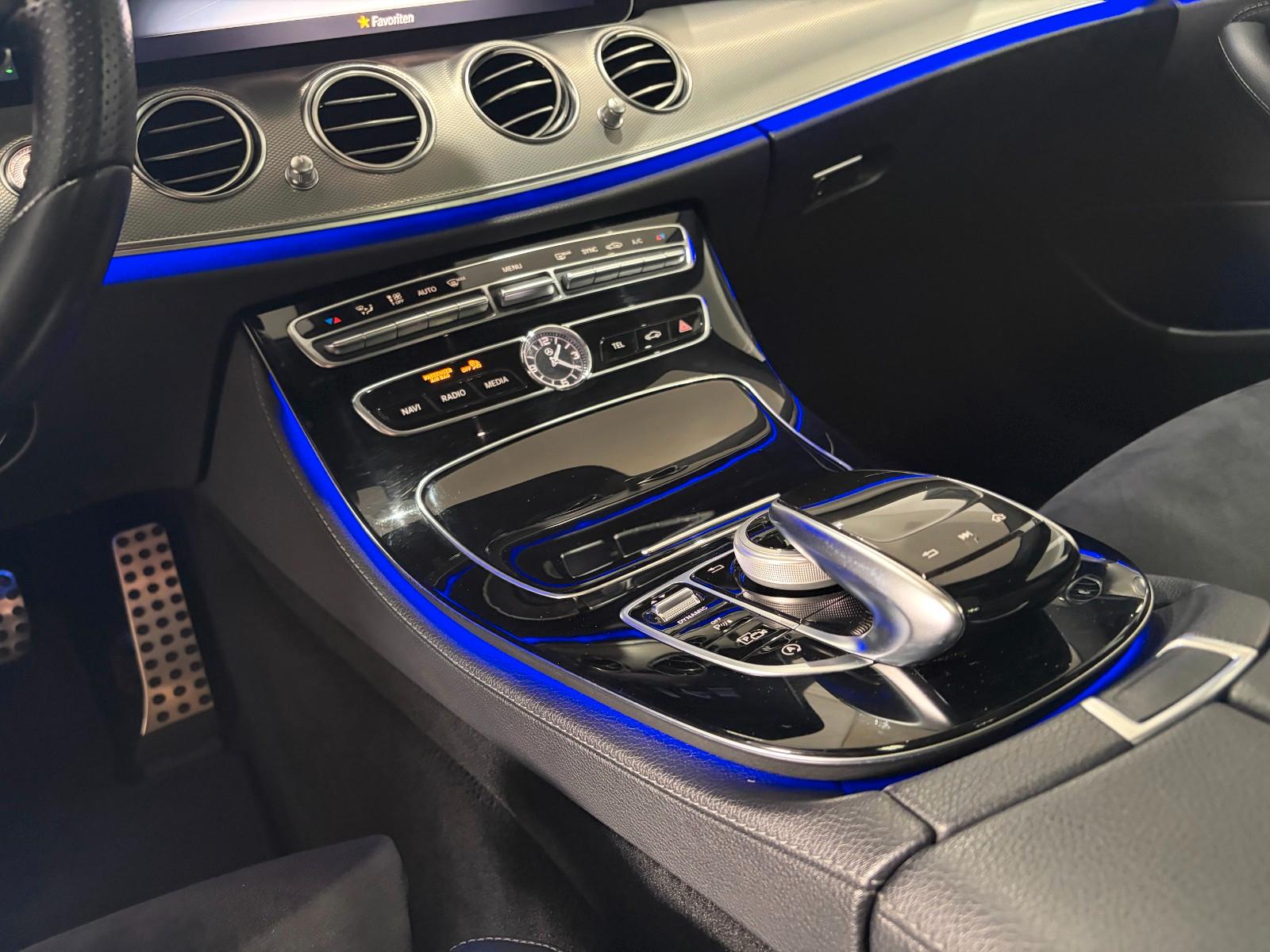 Mercedes-Benz E 200*AMG*Wide*Pano*Night*Distronic*360*LED*