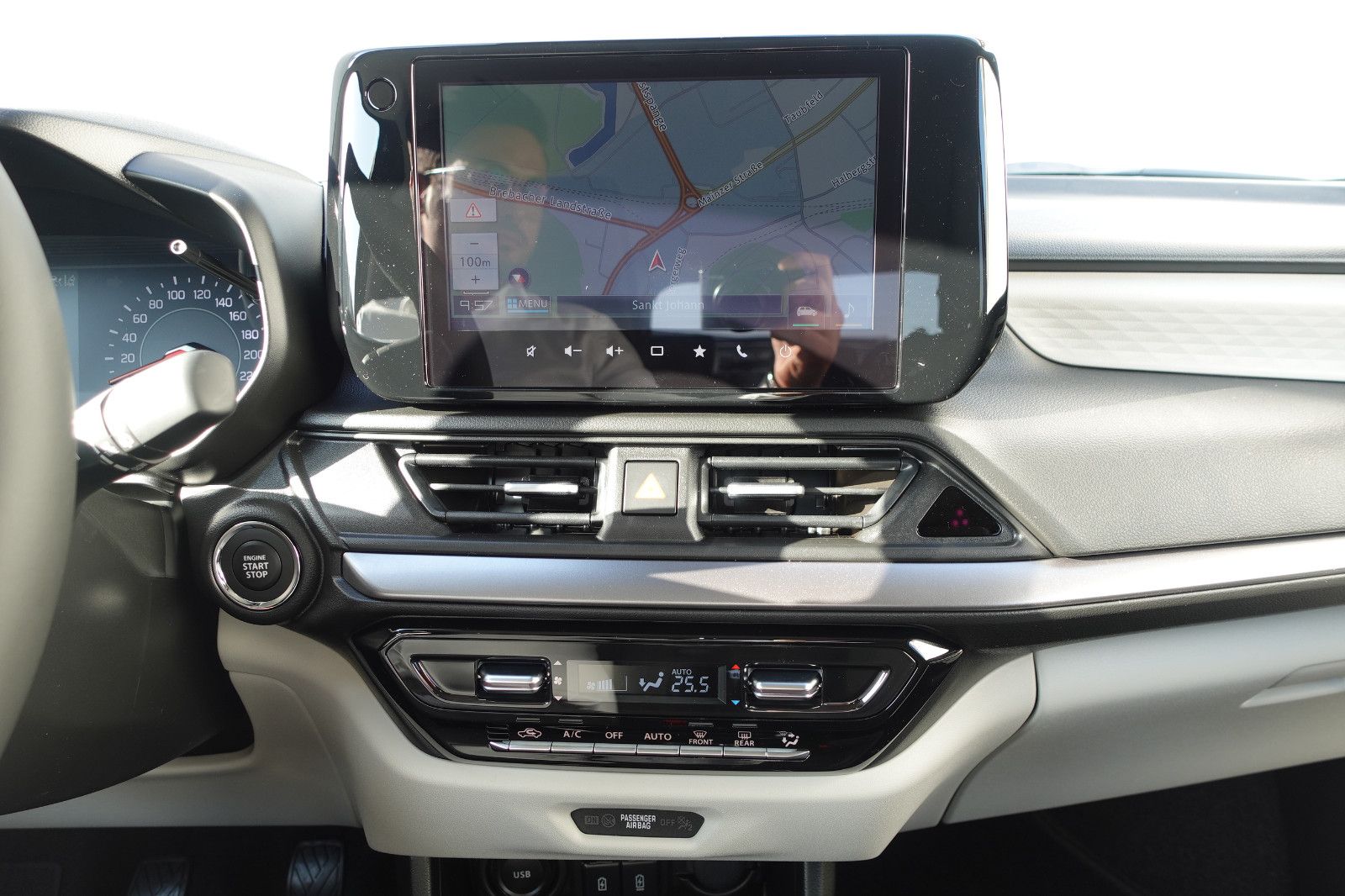 Fahrzeugabbildung Suzuki Swift Comfort+ 1.2 MildHybrid,Navi,Kamera,Sitzhz