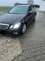 Mercedes-Benz E220 - Mercedes-Benz 220 in München