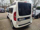 Opel OPEL COMBO 1.4BENZINA 2017 EURO6B PEDANA DISABIL - Opel Combo B mit Benzin-Antrieb