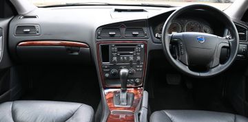 Volvo V70 2.4 Classic * RHD* – Bild 19