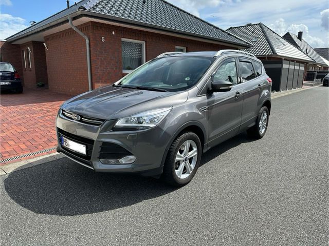 Ford Kuga 1.6 EcoBoost Titanium 182 PS 4x4...