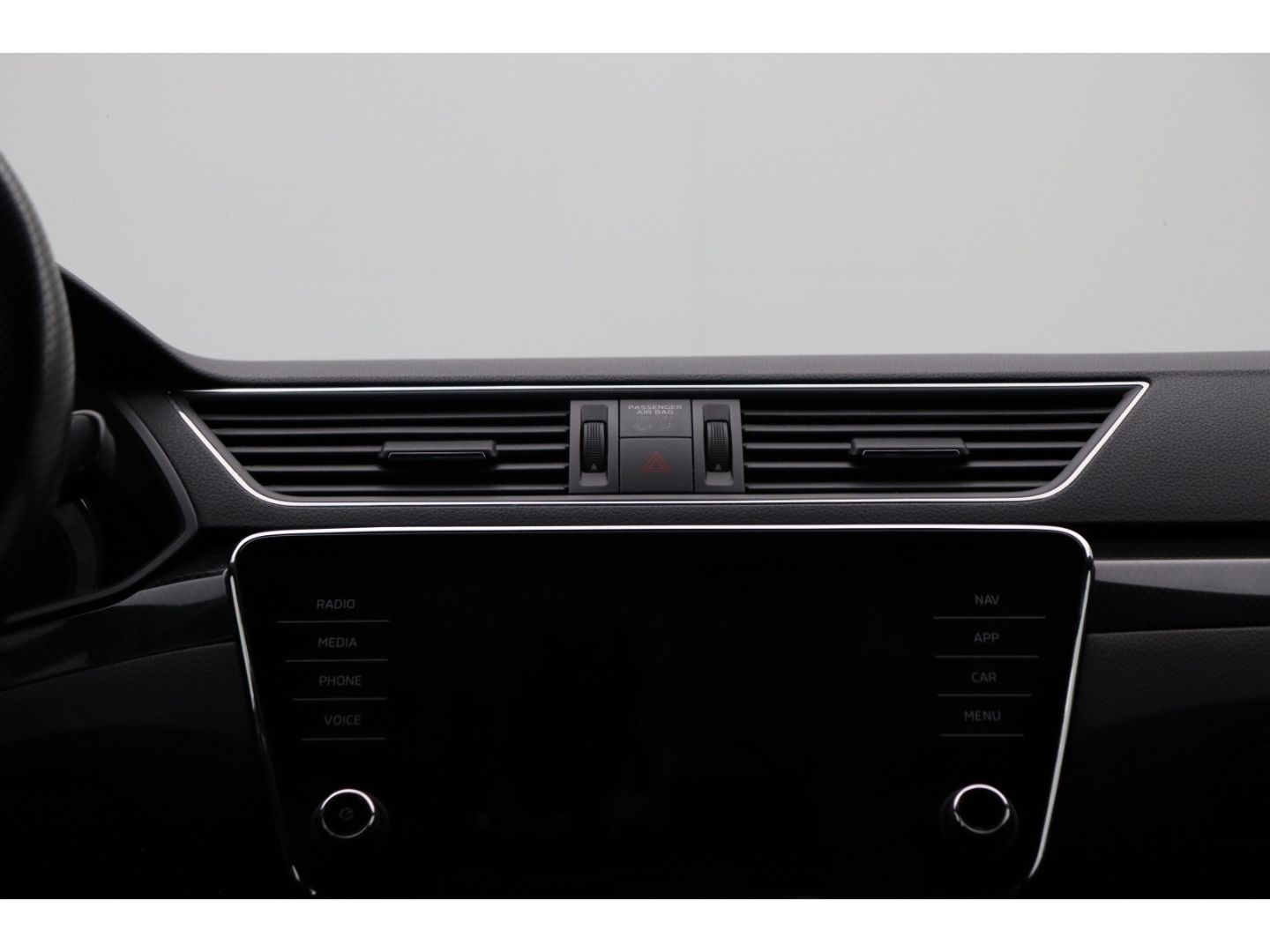 Fahrzeugabbildung SKODA Superb SportLine 4x4 Sportline Canton ACC AHK