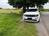 Jeep Grand Cherokee 6.4l V8 HEMI SRT Automatik SRT - Jeep Grand Cherokee Srt mit Benzin-Antrieb