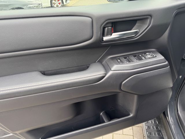 Toyota Land Cruiser  2.8 D-4D 4WD Executive *SOFORT*