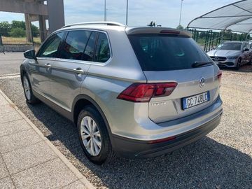 Volkswagen Tiguan - 7