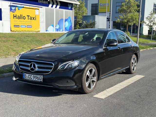 MERCEDES-BENZ E 200 d Autom. -