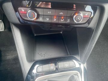 Bild 16 Opel Corsa F Edition*NAV*SHZ*CARPLAY*TEMPOMAT*DAB*