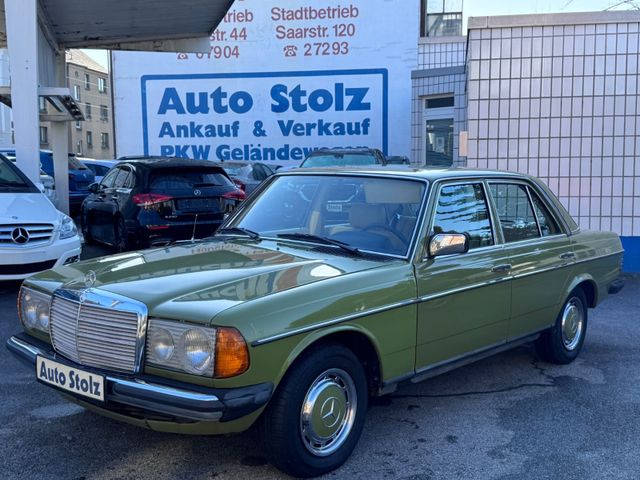 Mercedes-Benz W123 300D AUTOMATIK,AHK,SERVO,GEPFLEGT