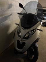 Piaggio MP3 500LT - Piaggio Motorräder in Essen