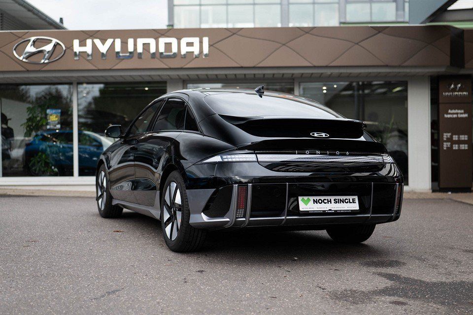 Fahrzeugabbildung Hyundai IONIQ 6 53kWh TECHNIQ Park BOSE Sitz