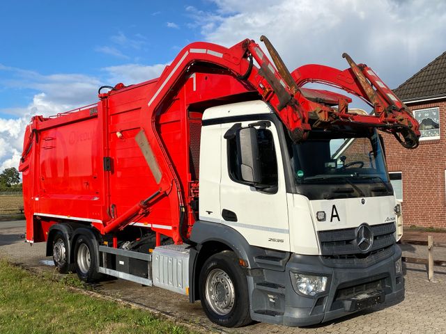 Mercedes-Benz 2535 Heil Schmidt Überkopflader Pape EURO 6