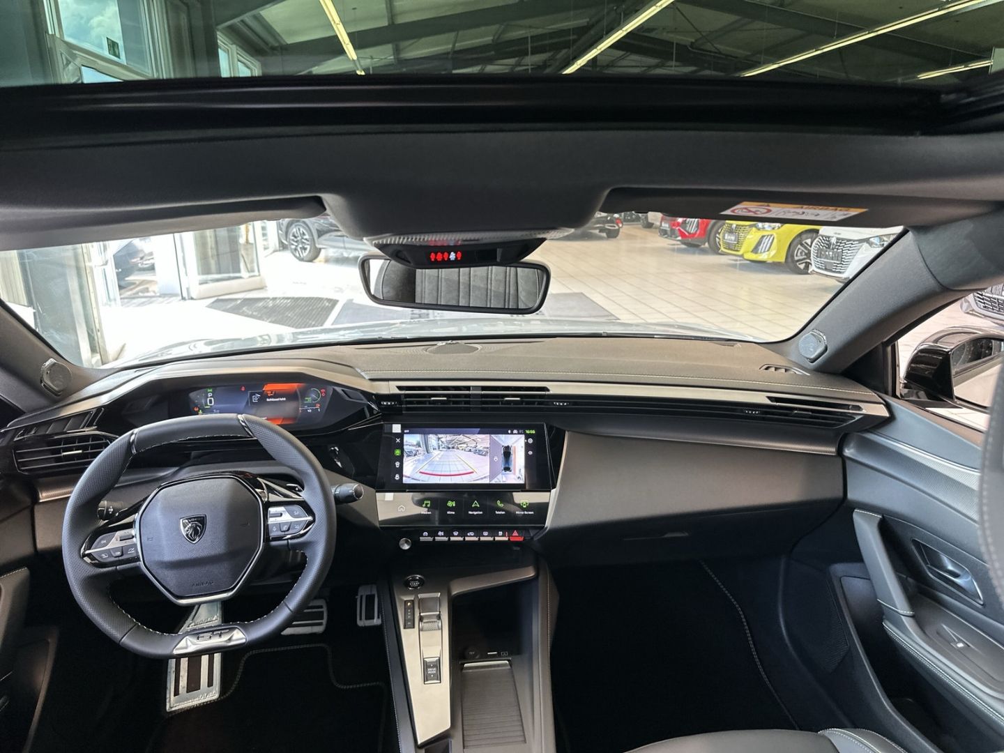 Fahrzeugabbildung Peugeot 408 GT Hybrid 145 e-DSC6 El. Panodach Navi SHZ