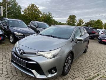 Toyota Avensis - 2