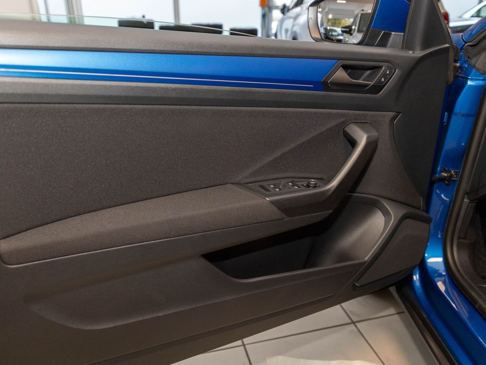 Volkswagen T-Roc - Bild 12