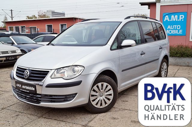 Volkswagen Touran 1.6, TÜV NEU, 7-SITZER, Klimaaut, S-Heft