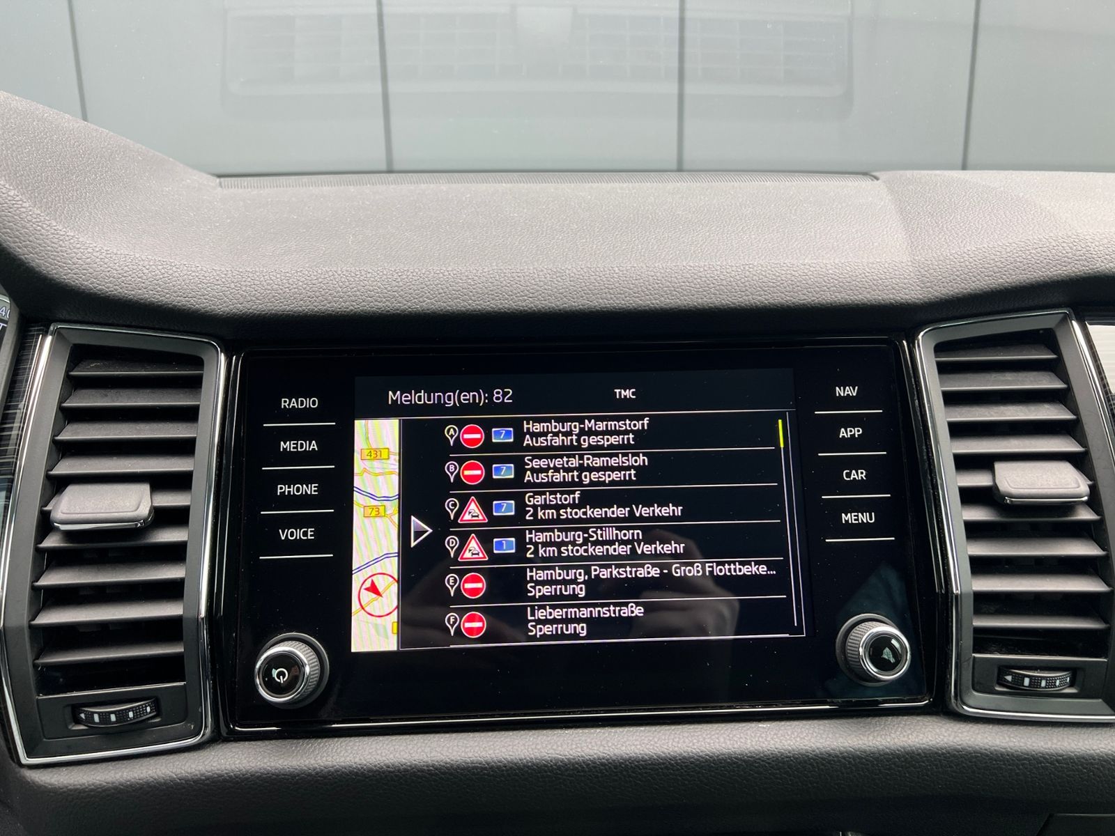 Fahrzeugabbildung SKODA Kodiaq Style 1.4 TSI DSG *elektr. Sitze, Climatr