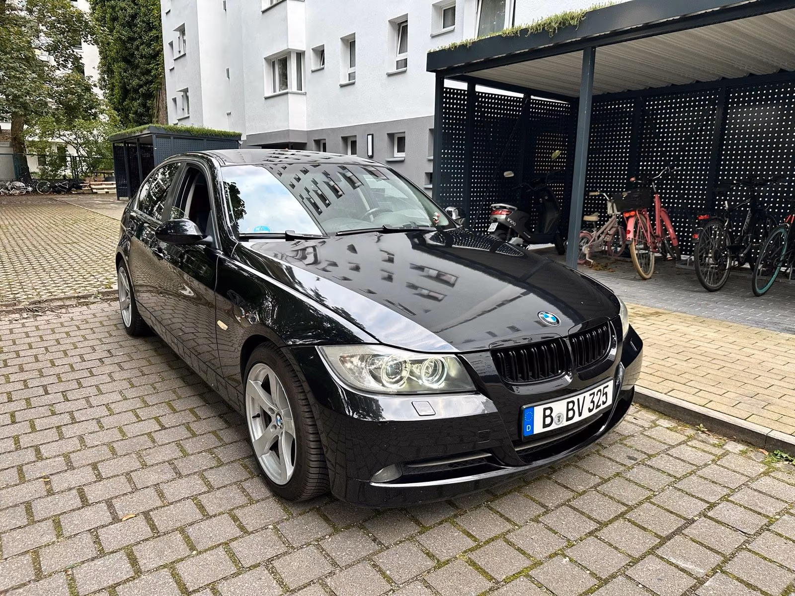 BMW 325