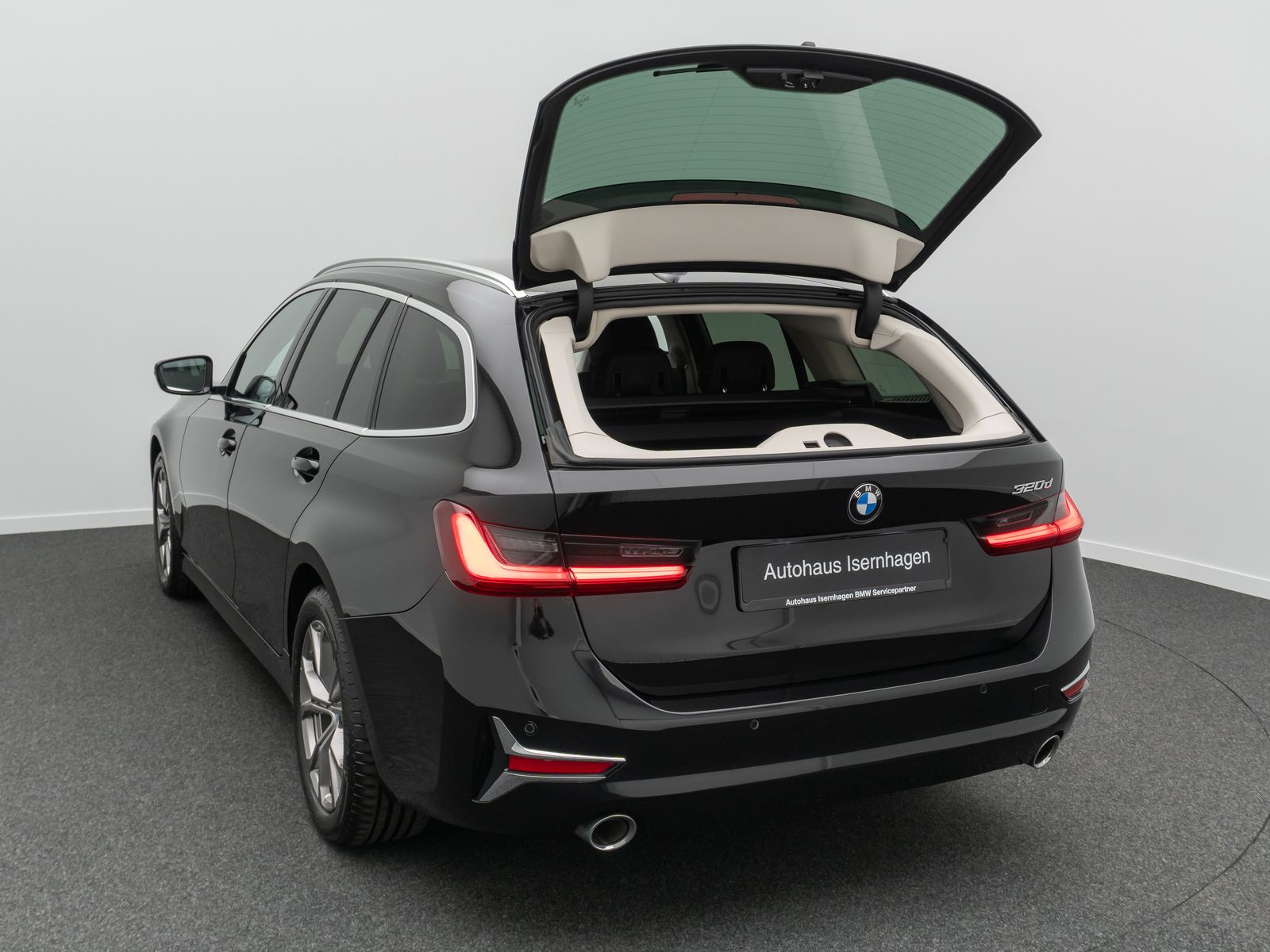 Fahrzeugabbildung BMW 320d Luxury Line DAB Leder Komfort HiFi Sport