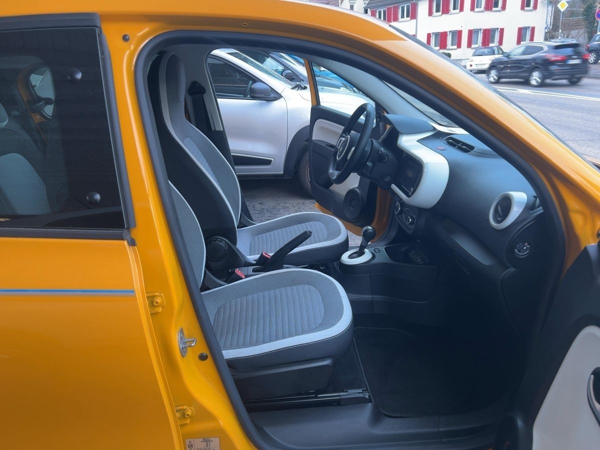 Fahrzeugabbildung Renault Twingo Electric ZEN Klima DAB+ 7"