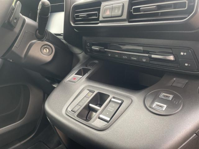 Citroën Berlingo MPV Plus M LED Apple CarPlay Android Au