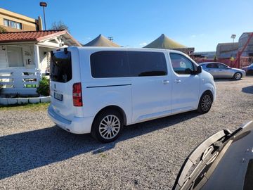 Peugeot Traveller - 5
