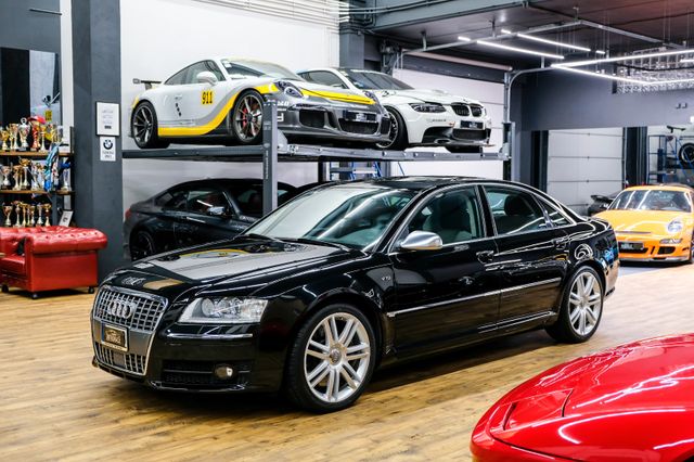 Audi S8 5.2 V10 Tiptronic Quattro