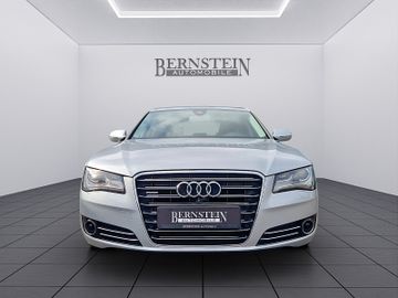 Audi A8 - 2