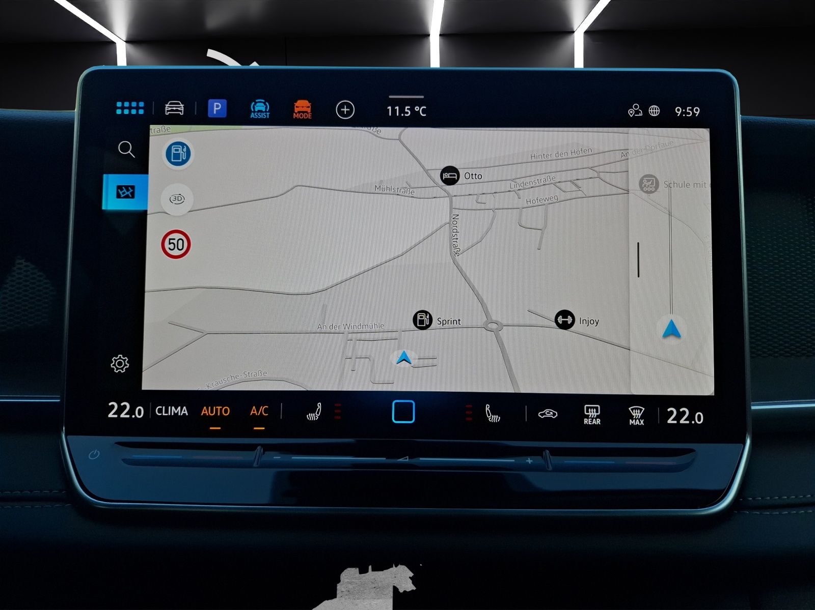 Fahrzeugabbildung Volkswagen Tayron TDI Life DSG 4M LED AHK Navi AID ACC RFK