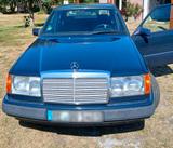 Mercedes-Benz W124 200E Schiebehebedach nu... - Mercedes-Benz 200 aus 1993