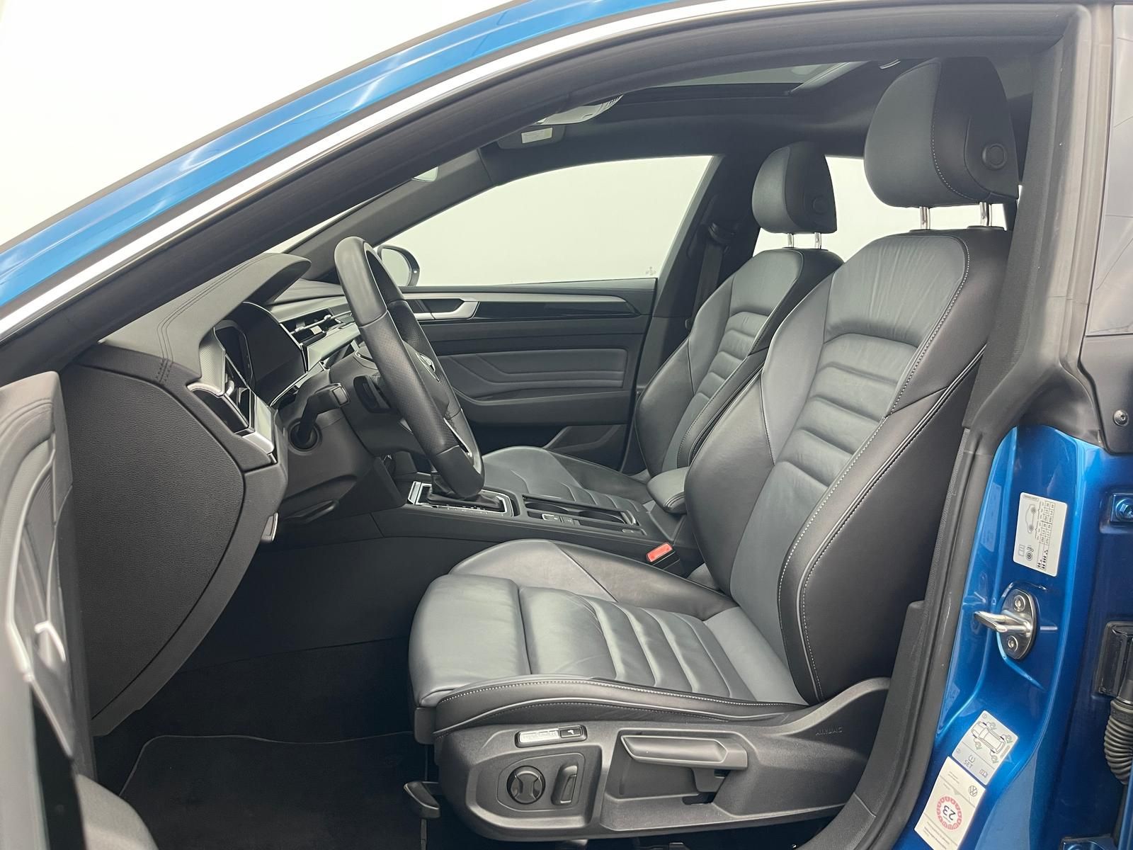 Volkswagen Arteon 1.4 TSI Elegance LED PANO MASSAGE ACC foto 25