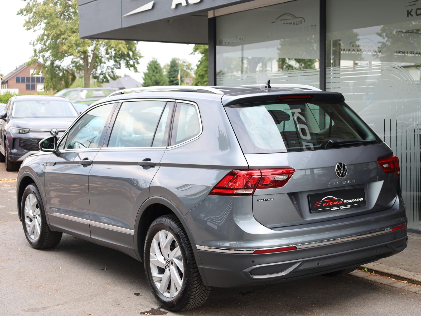 Volkswagen Tiguan Allspace Life*ACC*Virtual*7 Sitze*AHK*, миниатюра 9