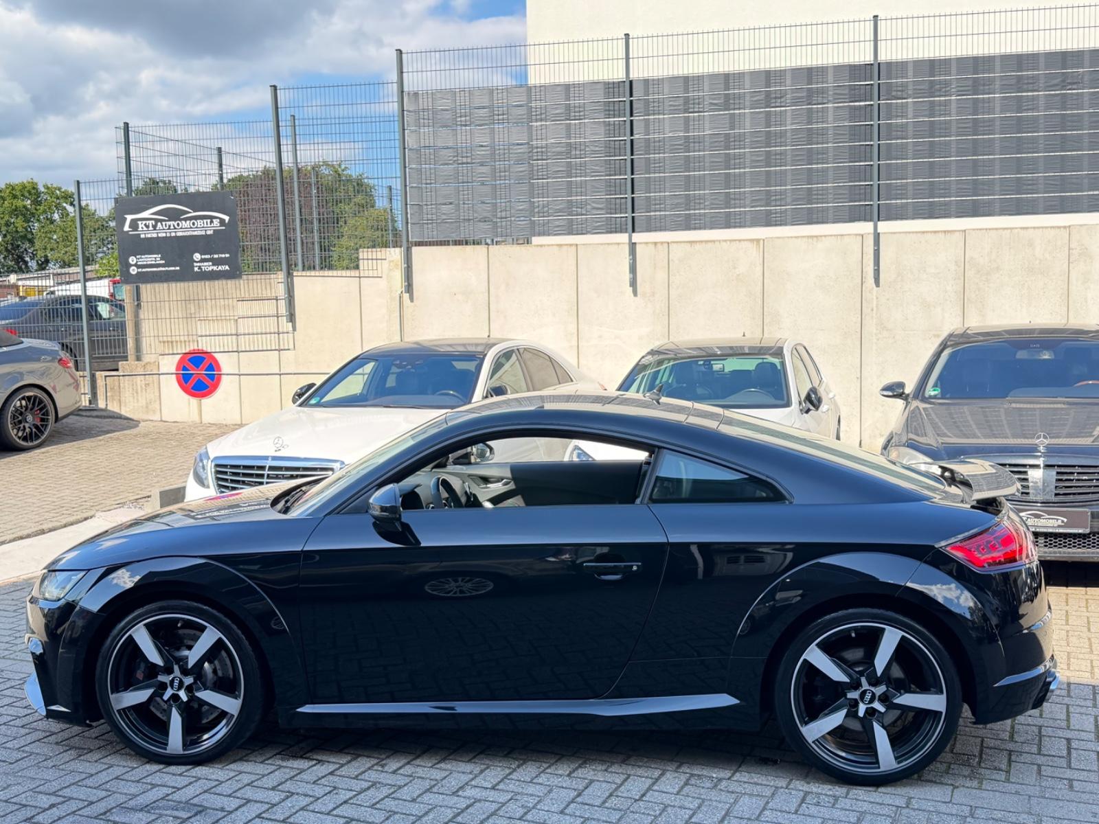 Audi TT Coupe TT RS Coupe 2.5 TFSI quattro/Kamera